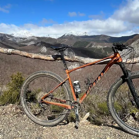 Esqui Montana アパート Cofiñal